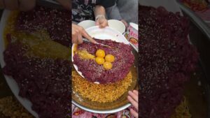[Video] Viral K-Food Combo: 7-Eleven Bulgogi Beef Noodles Secret!
