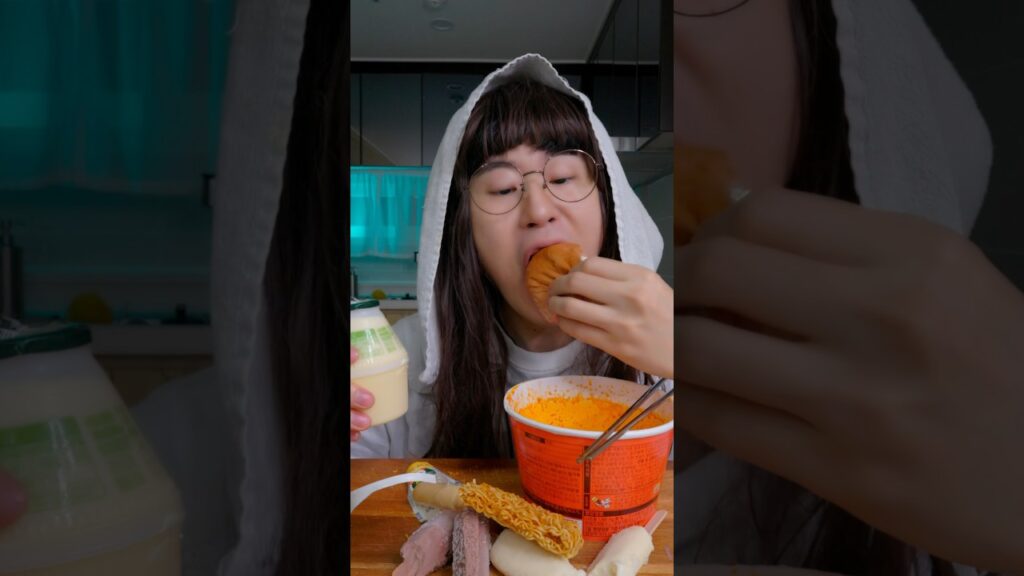 [Video] 7 Viral K-Convenience Store Hacks Nobody Tells You