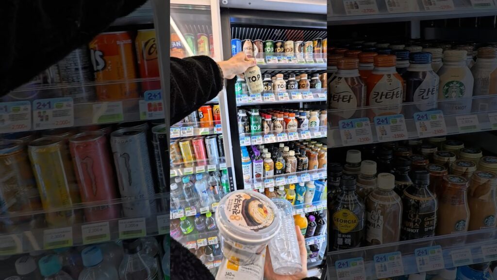 [Video] I Tried the Korean Convenience Store Combo and Here Is What Happened