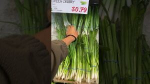 [Video] I Tried the H-Mart Food Haul and Here Is What Happened