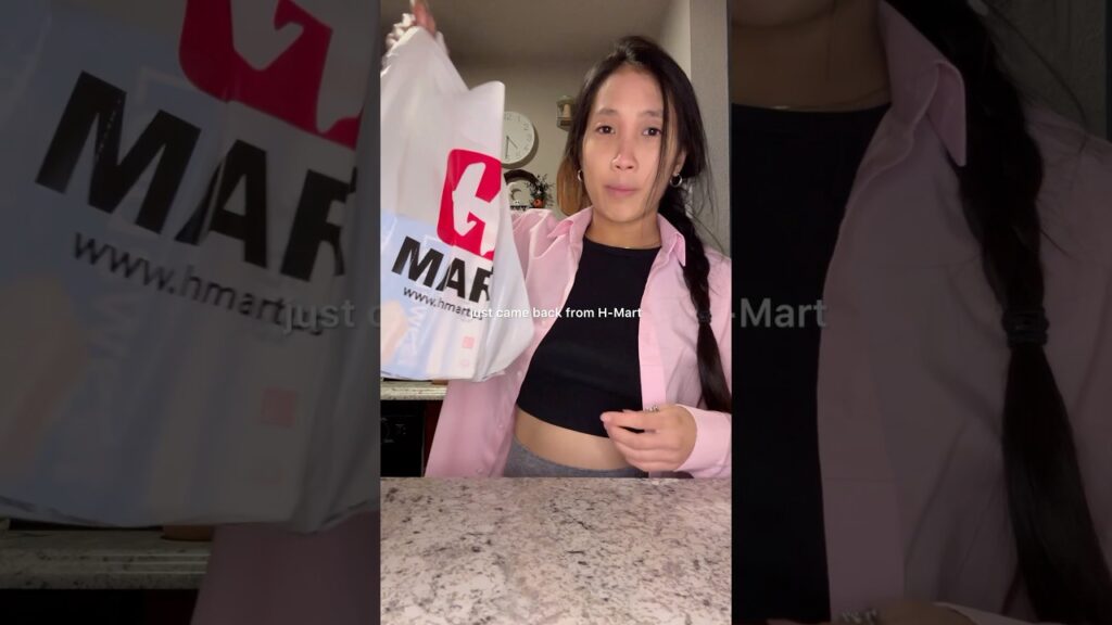 [Video] I Tried the Korean Convenience Store Haul and Here Is What Happened