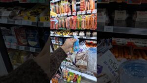 [Video] Why This Korean Convenience Store Combo Beats Them All